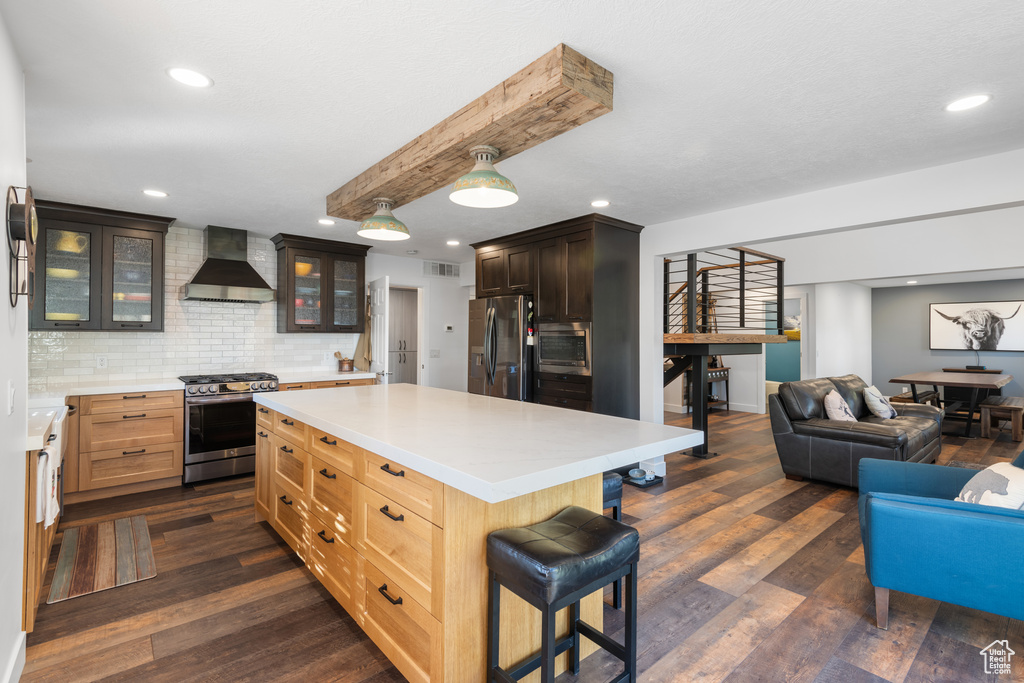 Photo 13 for MLS #2118629 at 1482 Willow Ln