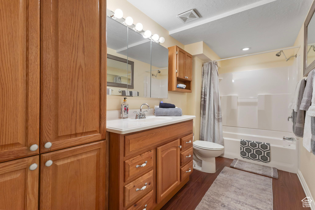 Photo 30 for MLS #2118630 at 683 Hillside Oak Cir