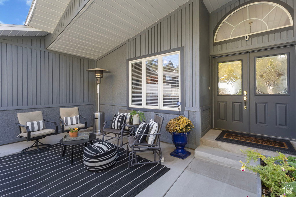 Photo 4 for MLS #2118630 at 683 Hillside Oak Cir