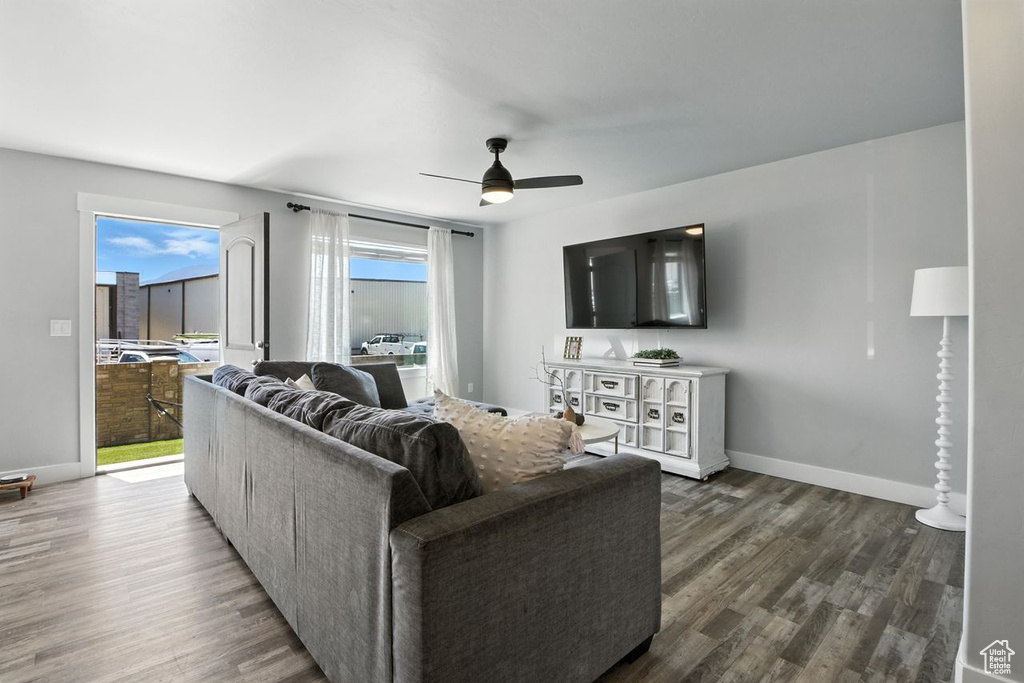 Photo 7 for MLS #2118631 at 191 E 560 North
