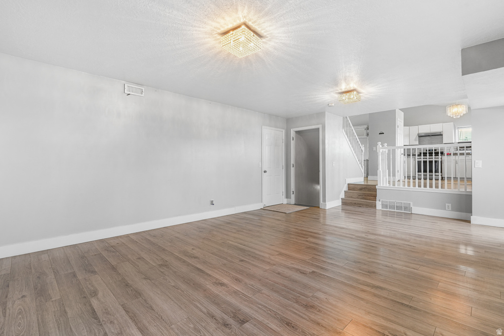 6853 S MULLIEN DR 6853 #5420 West Jordan, UT 84081