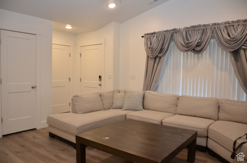 805 N 980 W Tremonton, UT 84337