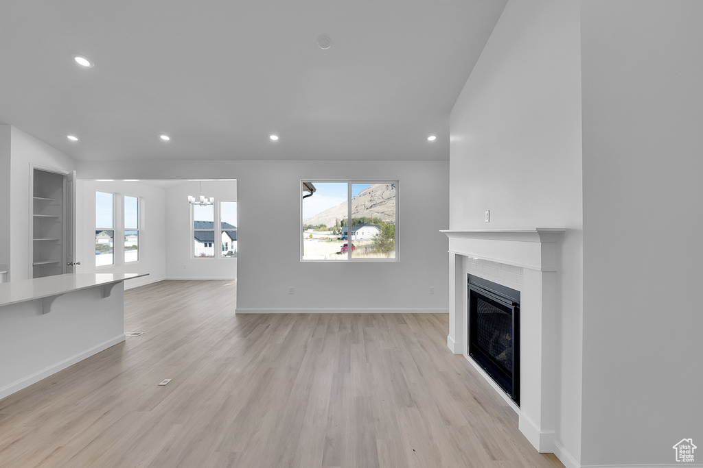 Photo 5 for MLS #2118654 at 8674 N Halloran Ct #1327