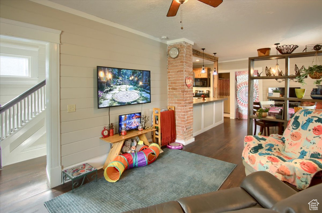 Photo 6 for MLS #2118656 at 3021 Adams Ave