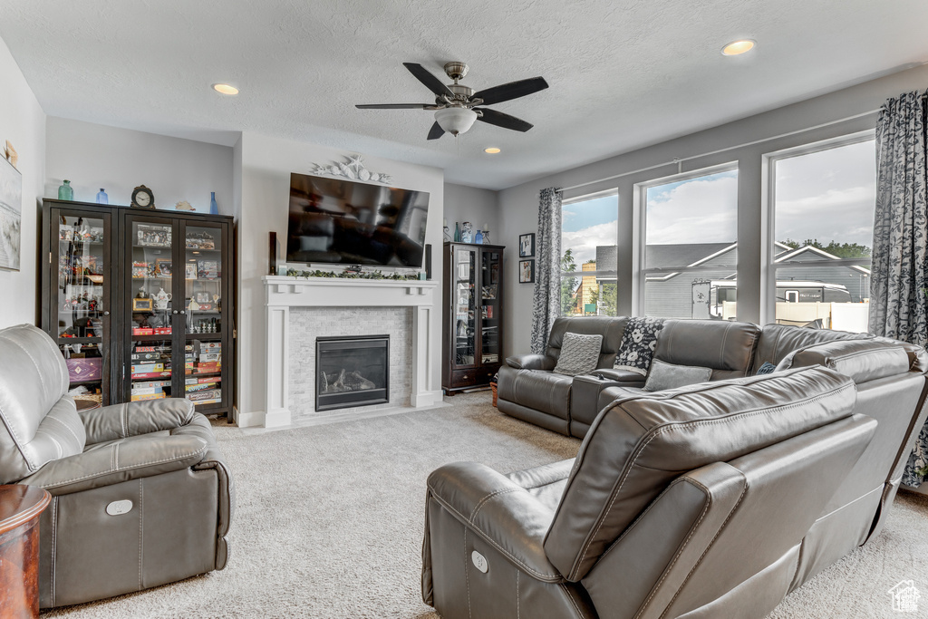 Photo 5 for MLS #2118657 at 774 W Farming Way