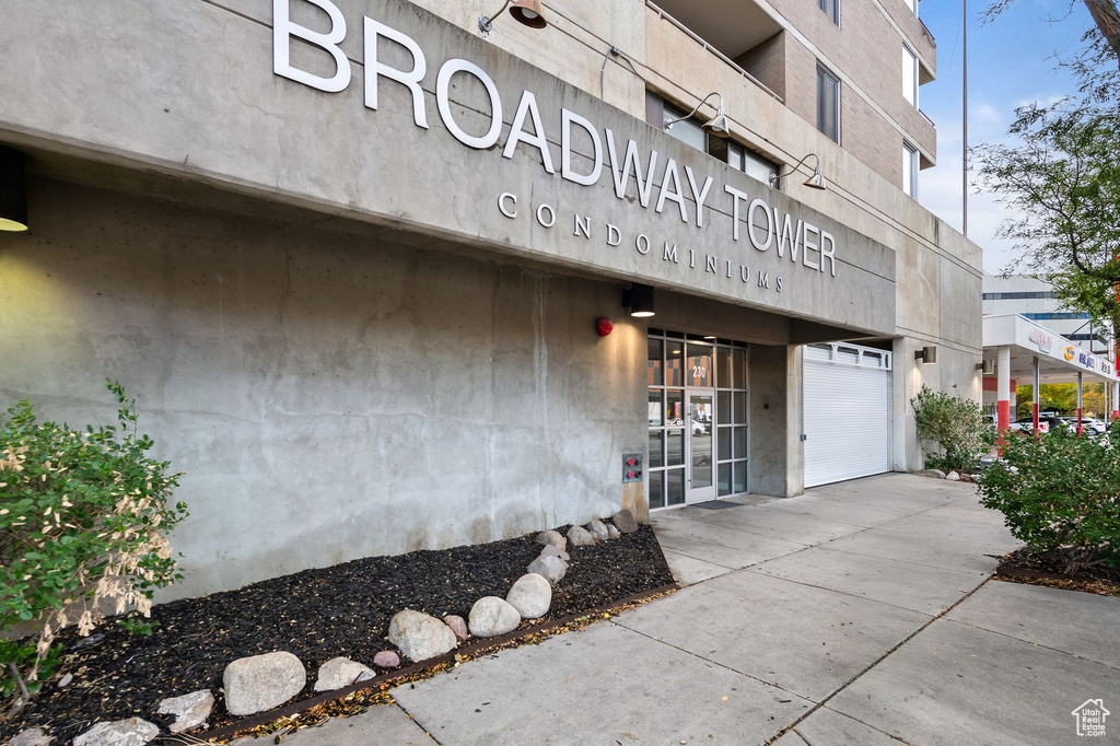 Photo 28 for MLS #2118659 at 230 E Broadway #810
