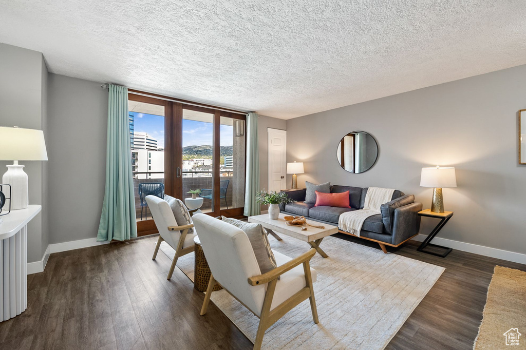 Photo 10 for MLS #2118659 at 230 E Broadway #810