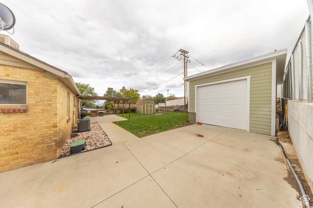 Photo 17 for MLS #2118660 at 1172 North St