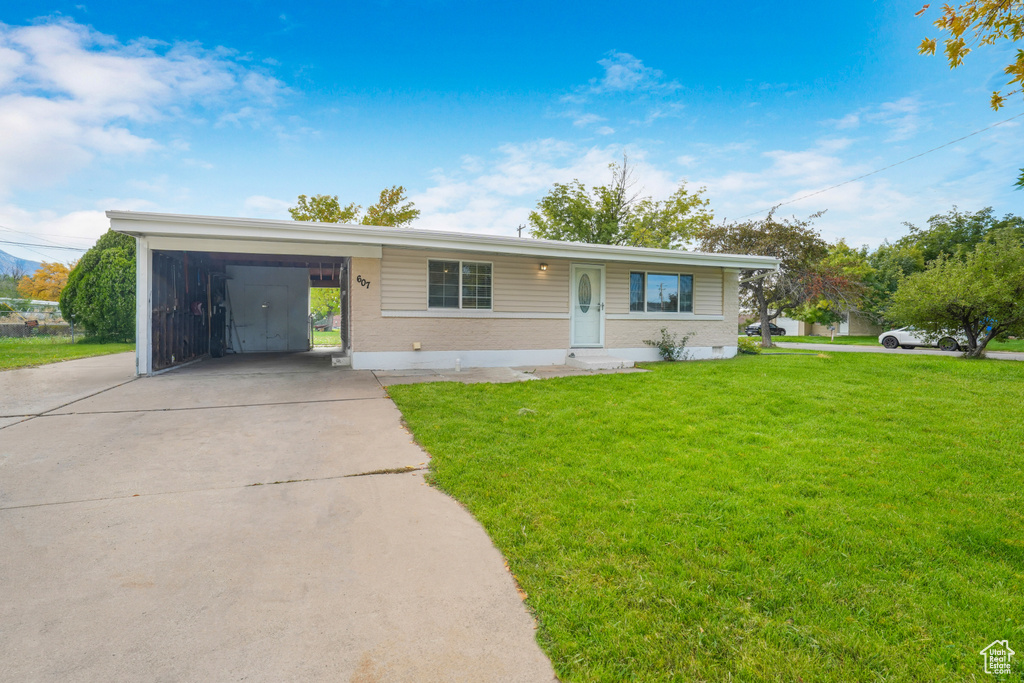 Photo 2 for MLS #2118666 at 607 E 875 North