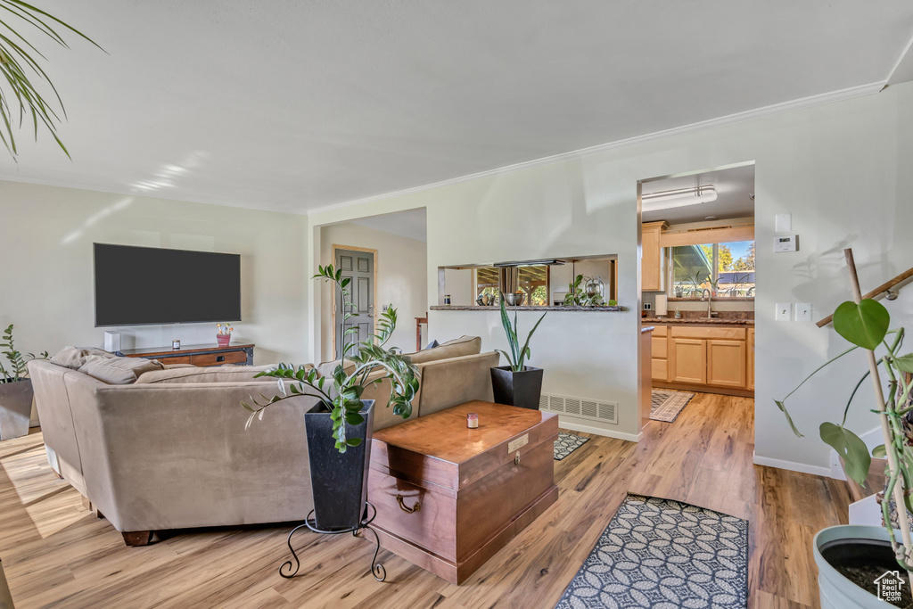 Photo 3 for MLS #2118669 at 1393 E Galaxie Dr