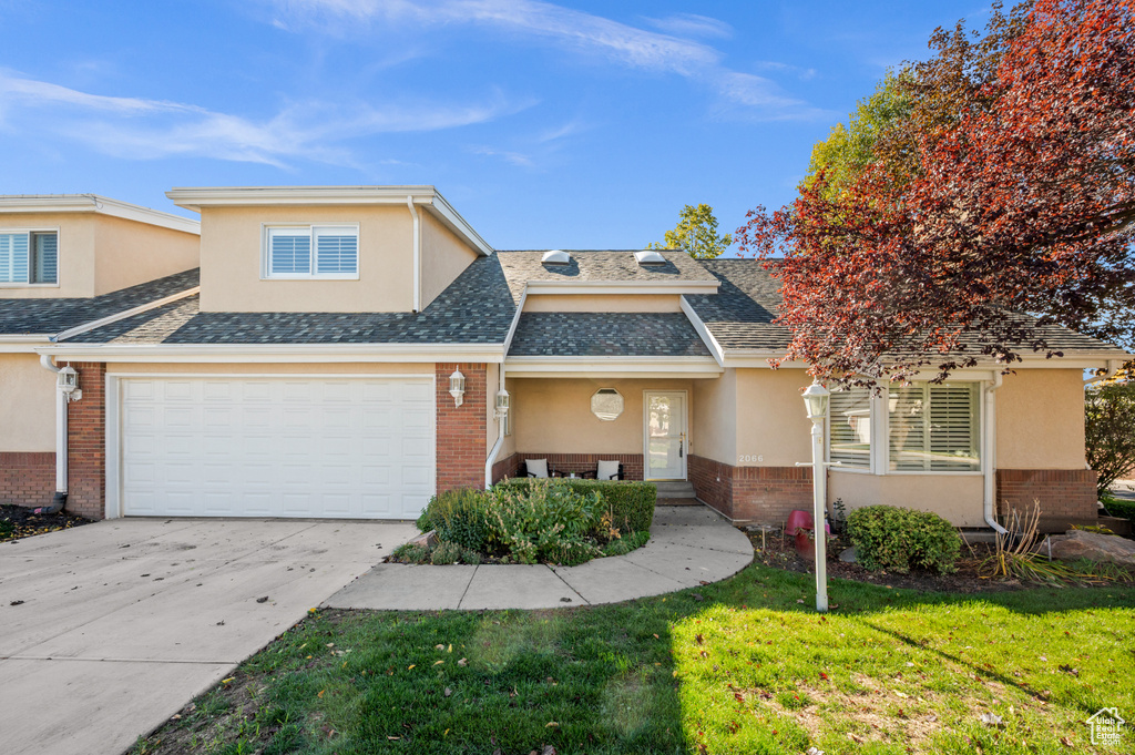 Photo 33 for MLS #2118671 at 2066 E Sierra Ridge Ct