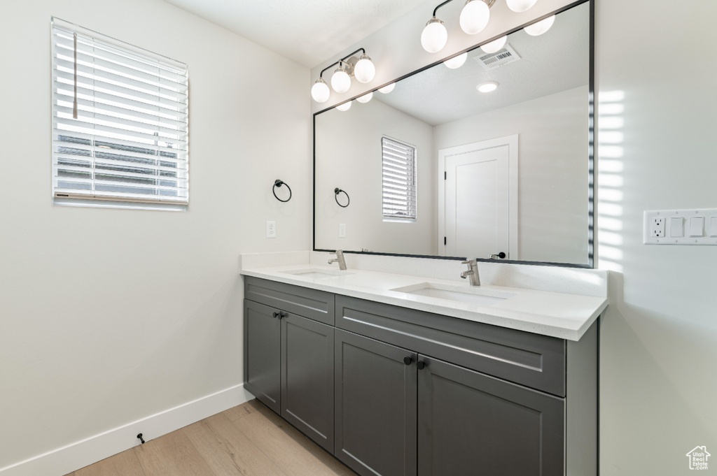 Photo 7 for MLS #2118683 at 3977 E Fossil Way #61