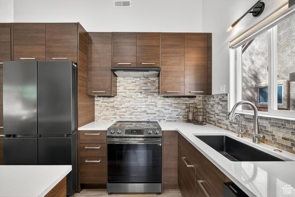 Photo 9 for MLS #2118687 at 265 N Dixie Dr #44