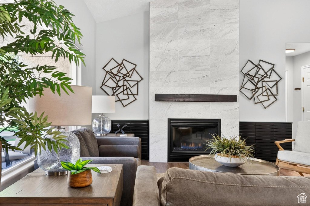 Photo 14 for MLS #2118687 at 265 N Dixie Dr #44