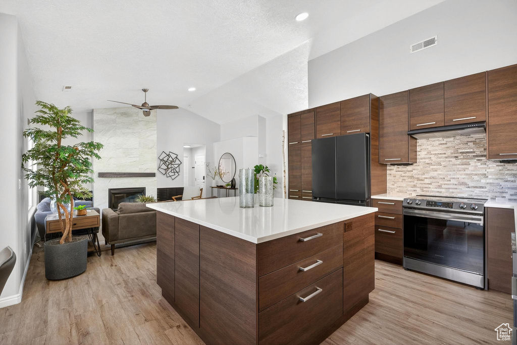 Photo 10 for MLS #2118687 at 265 N Dixie Dr #44