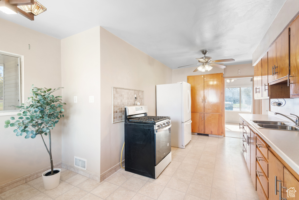 Photo 15 for MLS #2118688 at 264 W International Ave