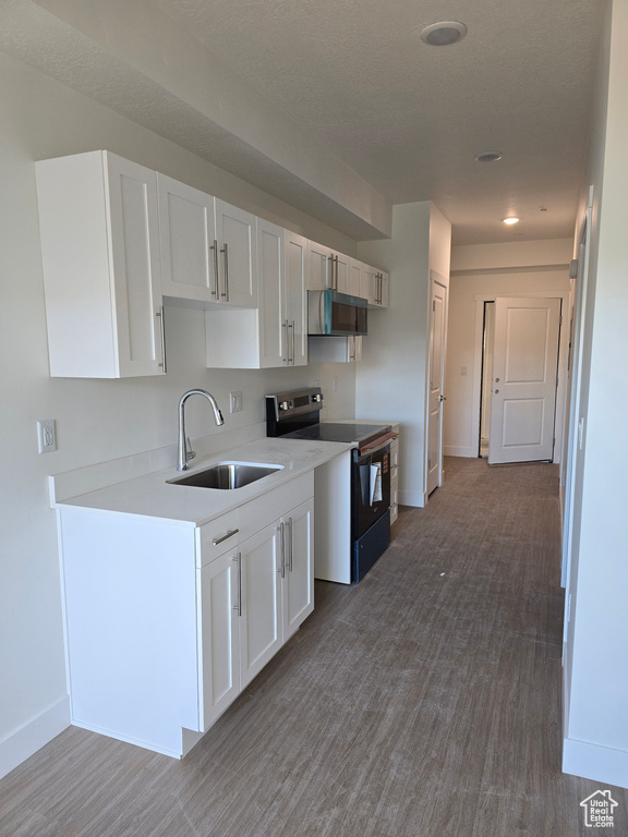 Photo 4 for MLS #2118692 at 2085 N Main St #302