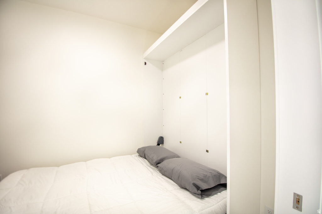 2085 N MAIN ST #302 Sunset, UT 84015