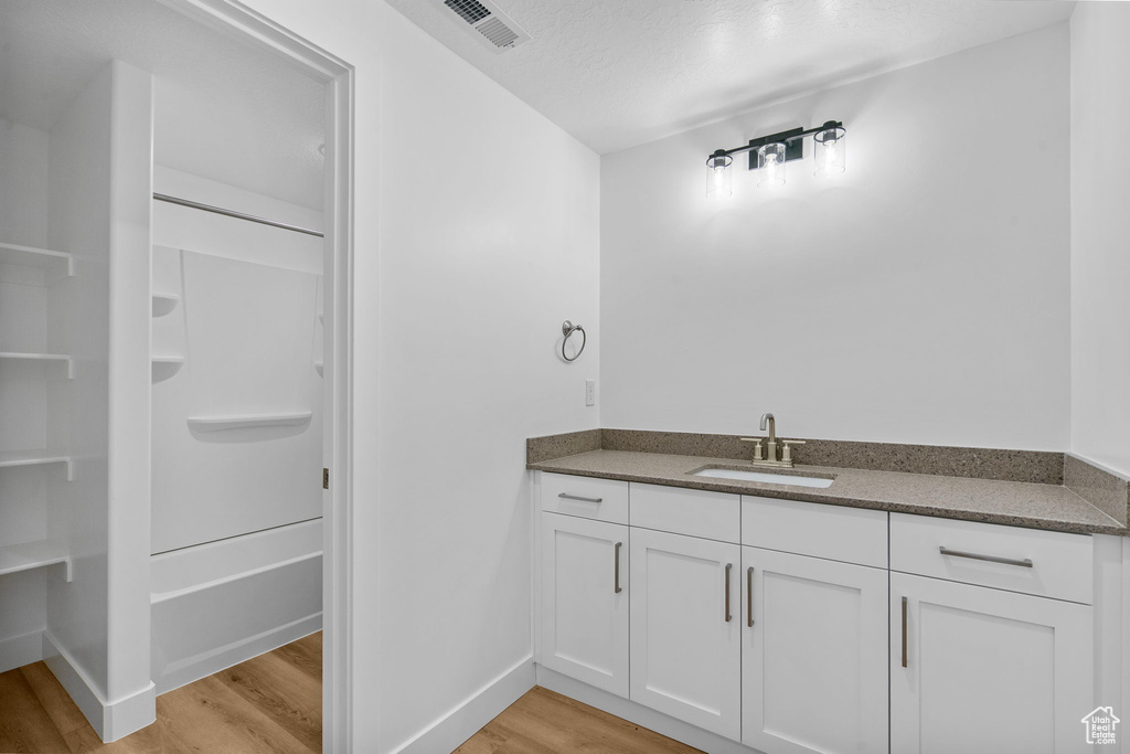 234 W CRESCENT LN #100 Tooele, UT 84074