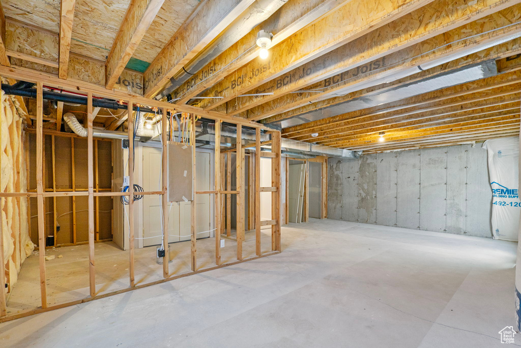 234 W CRESCENT LN #100 Tooele, UT 84074