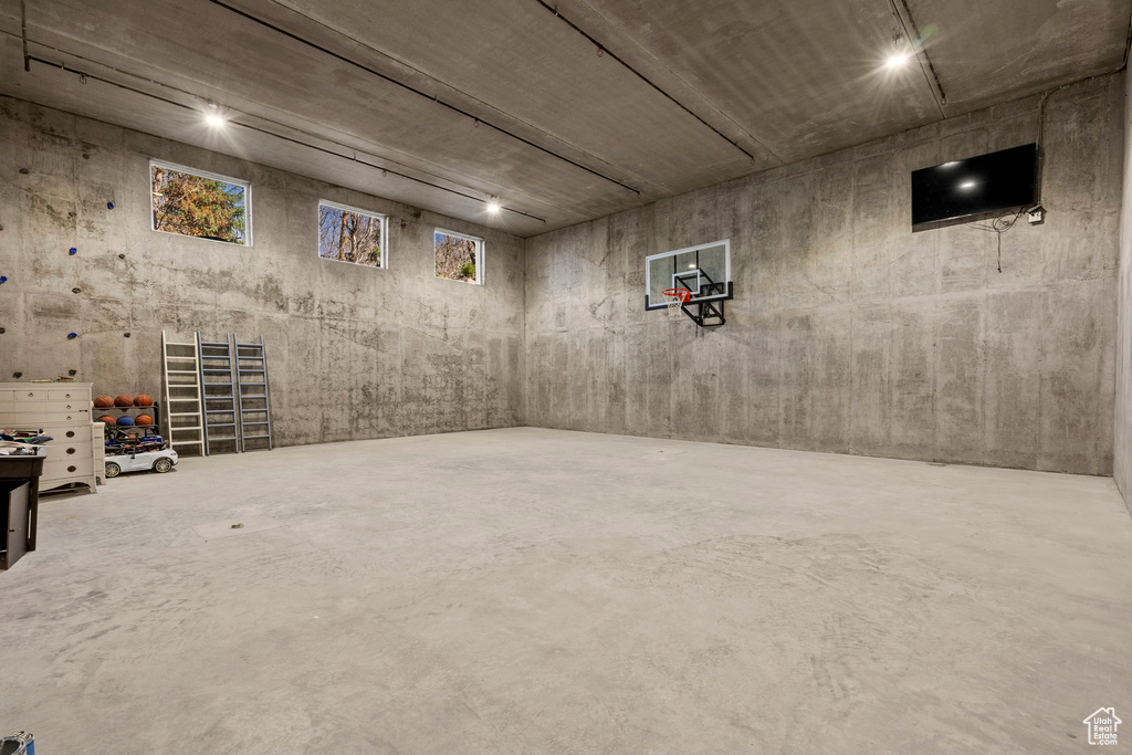 1265 S EAGLE NEST DR Woodland Hills, UT 84653