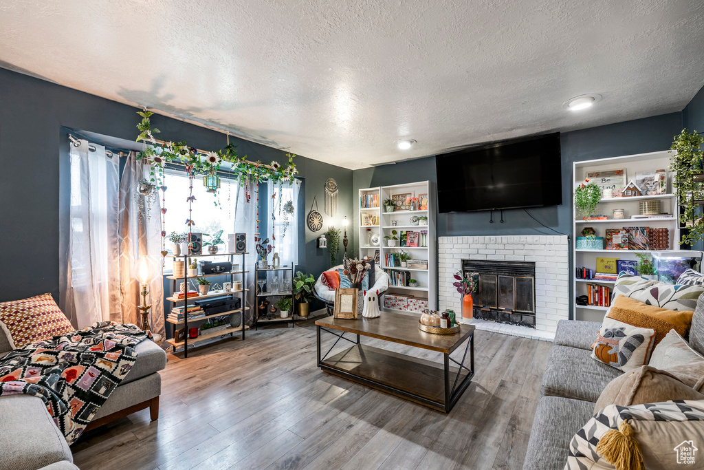 Photo 4 for MLS #2118719 at 1959 S 200 East