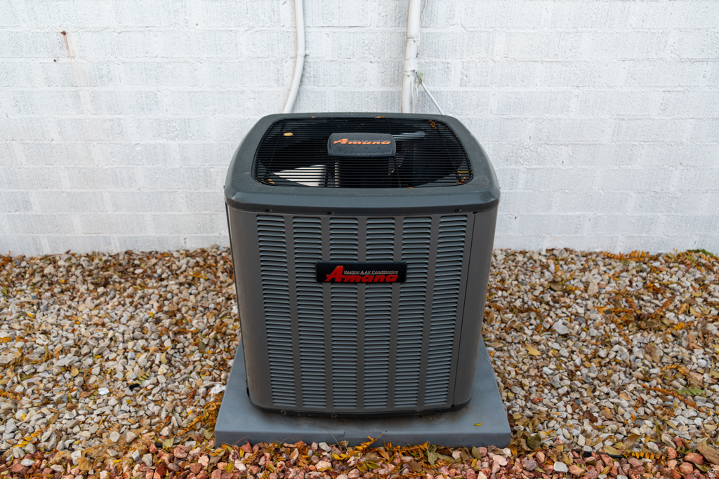 366 W 1000 N Bountiful, UT 84010