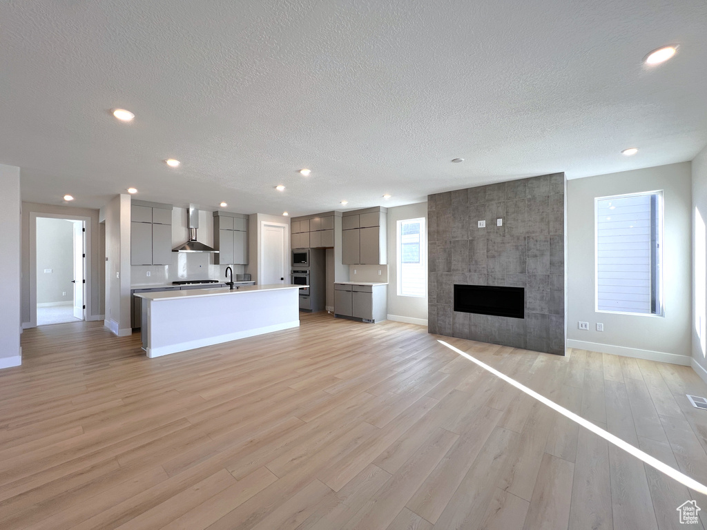 Photo 3 for MLS #2118734 at 2442 N Stoney Path Way #41