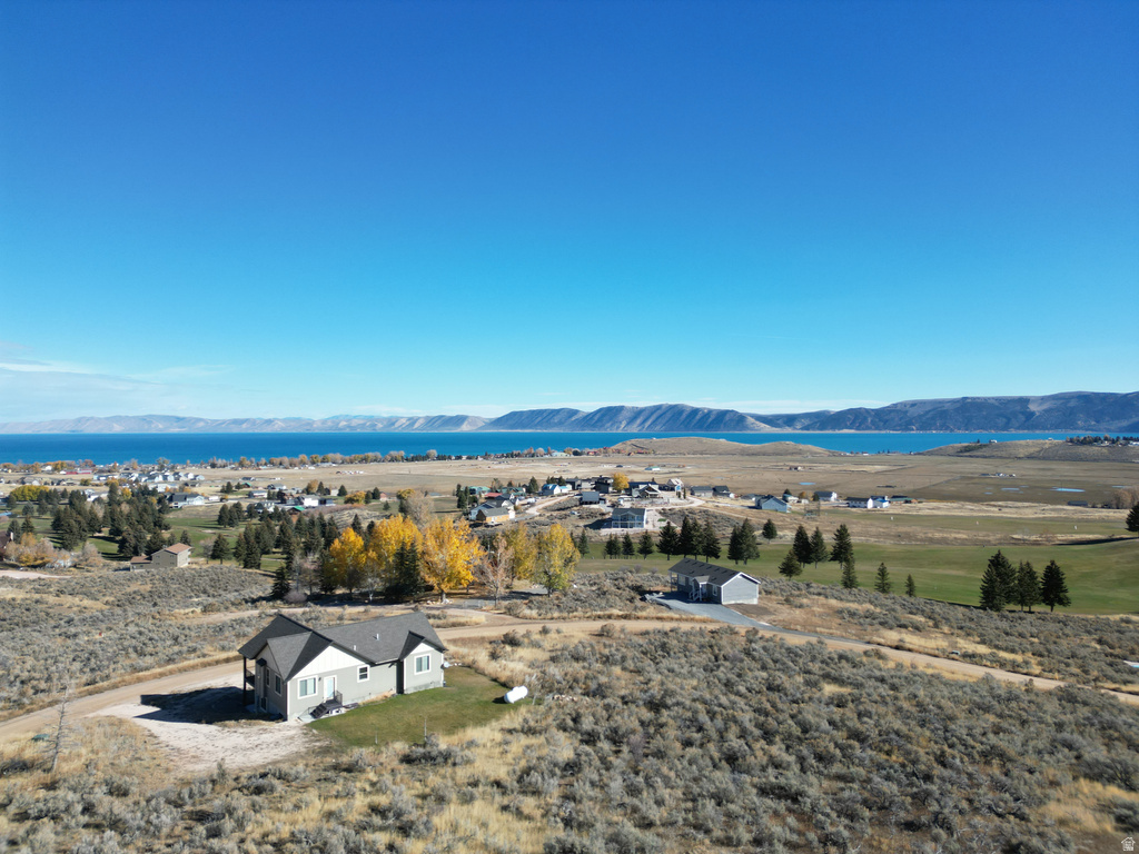 2902 S COUNTRY CLUB WAY Garden City, UT 84028