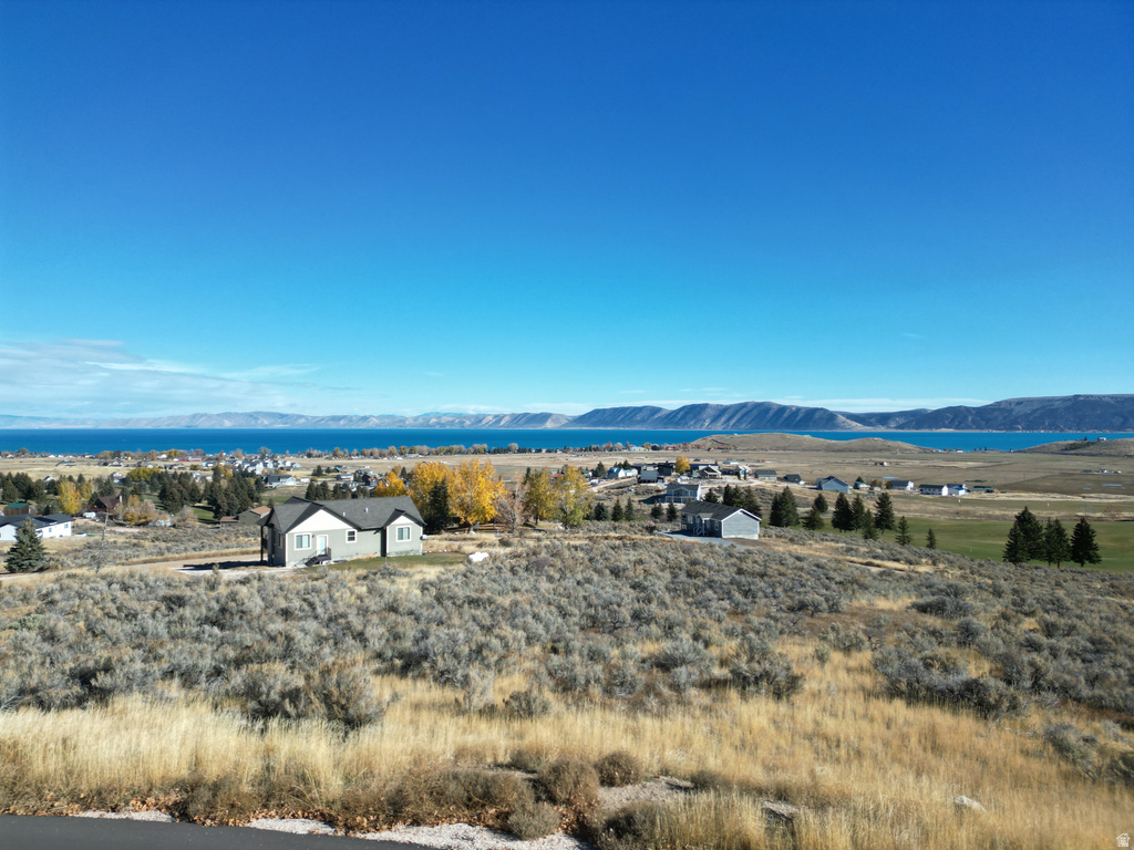 2902 S COUNTRY CLUB WAY Garden City, UT 84028