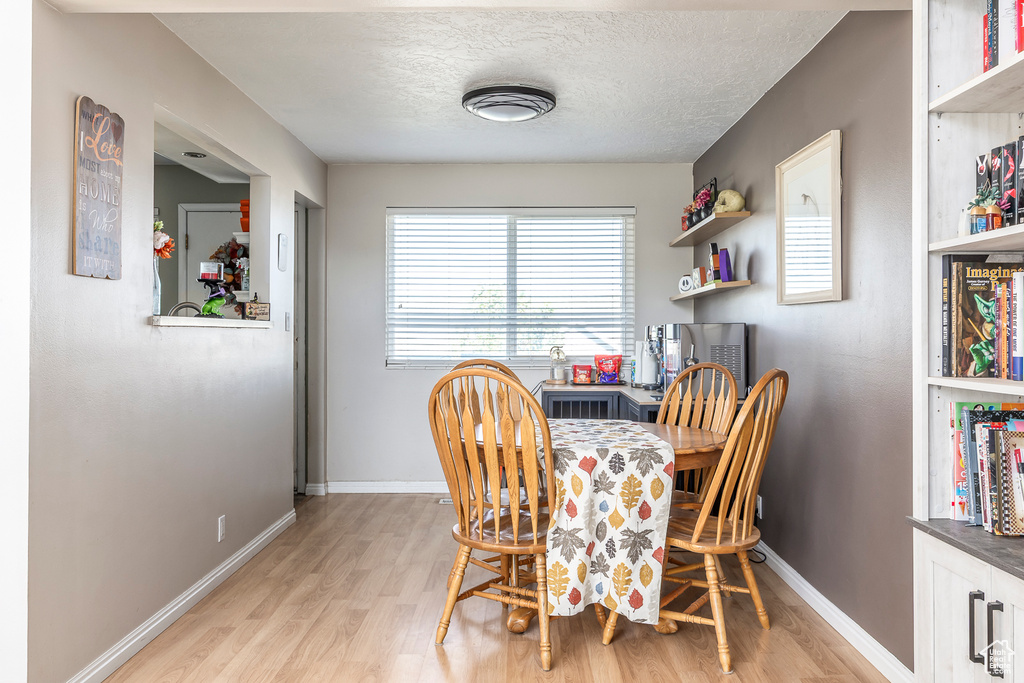 Photo 8 for MLS #2118739 at 4714 W Richfield Ave