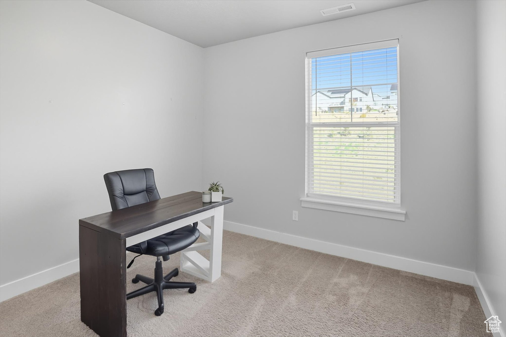 Photo 12 for MLS #2118743 at 1816 W Eaglewood Dr #301