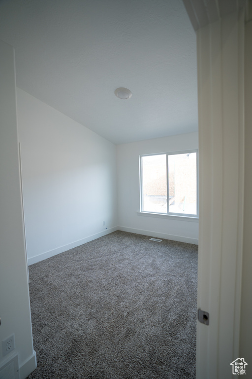 Photo 8 for MLS #2118746 at 2296 E Marigold Dr