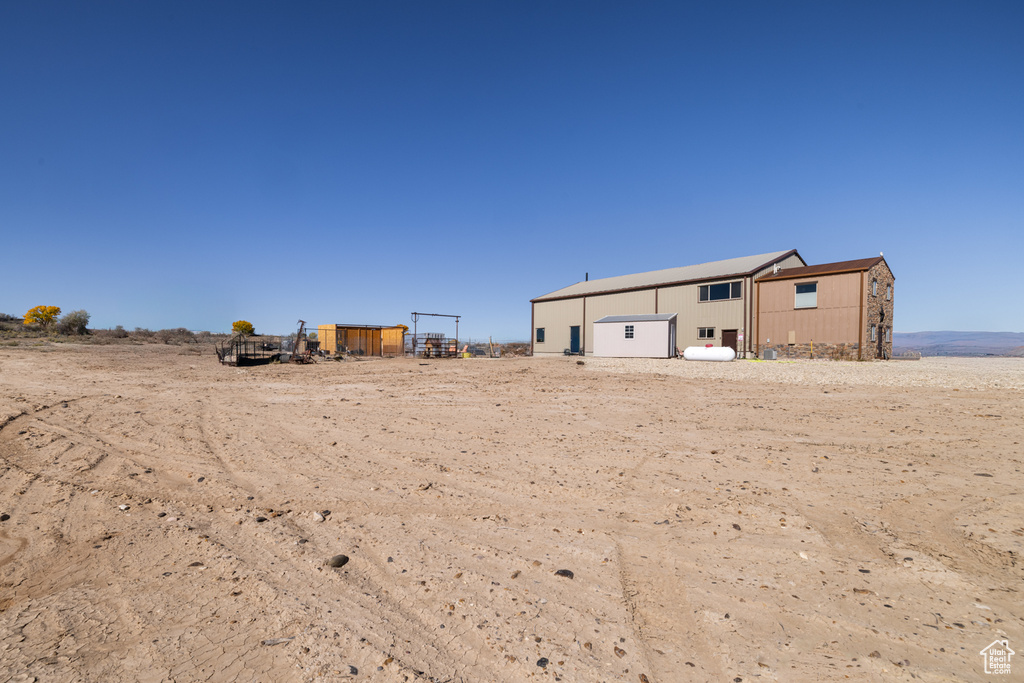 Photo 6 for MLS #2118751 at 3628 S 1500 East