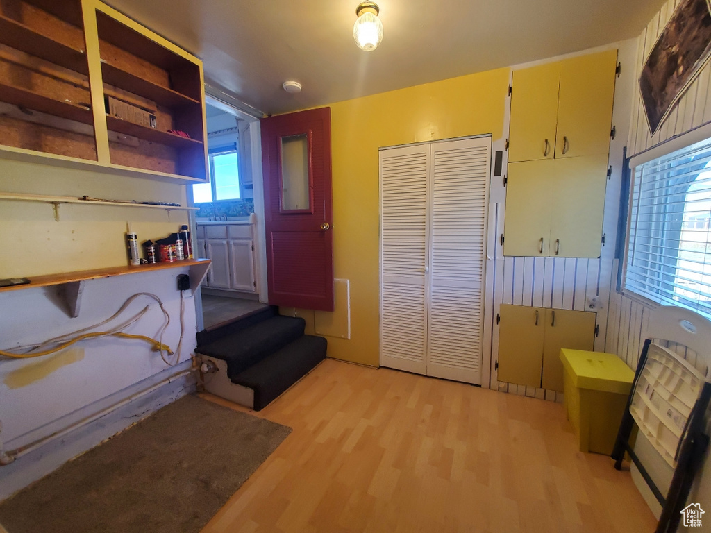 Photo 16 for MLS #2118757 at 582 7 West
