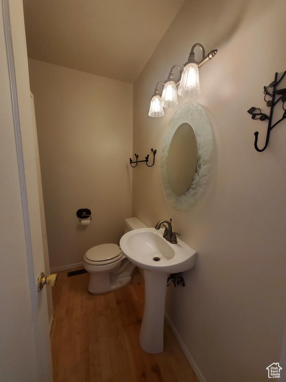 Photo 20 for MLS #2118757 at 582 7 West