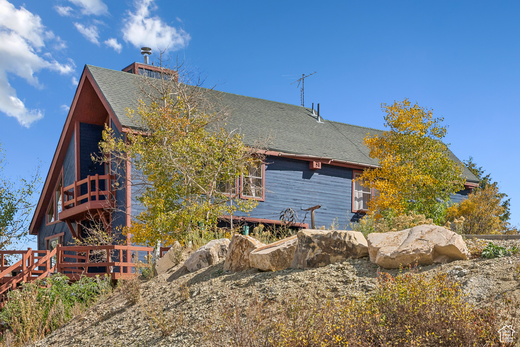 Photo 2 for MLS #2118758 at 321 Matterhorn Dr