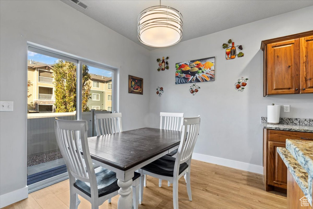 Photo 10 for MLS #2118760 at 1323 N Silvercrest Dr