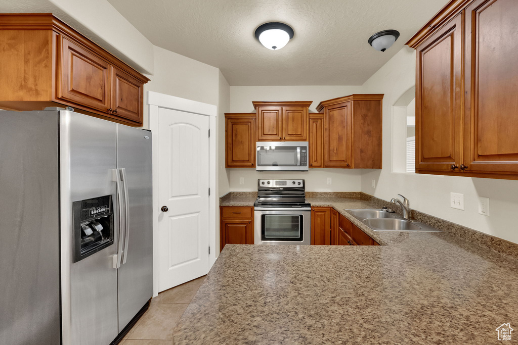 Photo 6 for MLS #2118766 at 1948 N Crest Rd