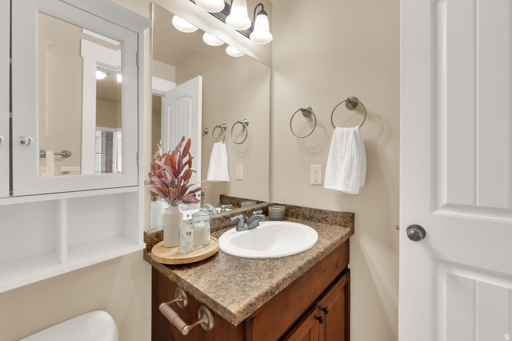 1948 N CREST RD Saratoga Springs, UT 84045