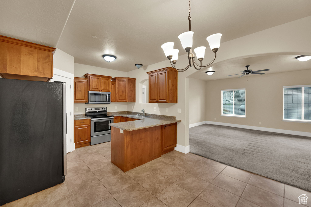 Photo 3 for MLS #2118766 at 1948 N Crest Rd