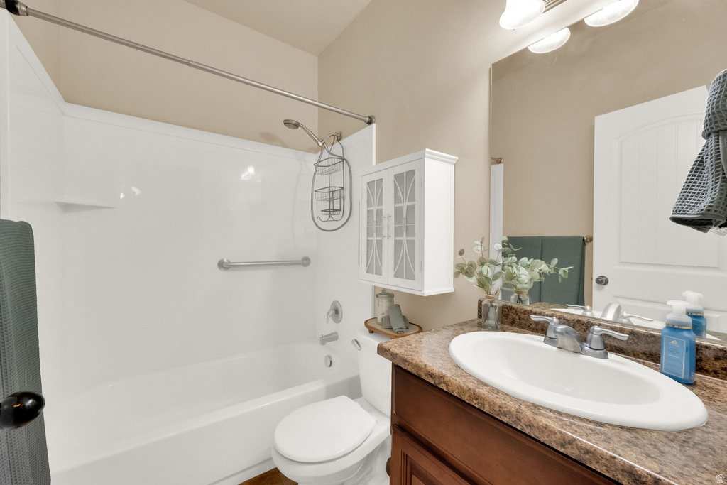 1948 N CREST RD Saratoga Springs, UT 84045