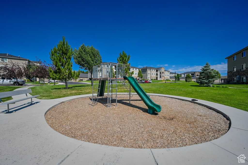 Photo 20 for MLS #2118766 at 1948 N Crest Rd