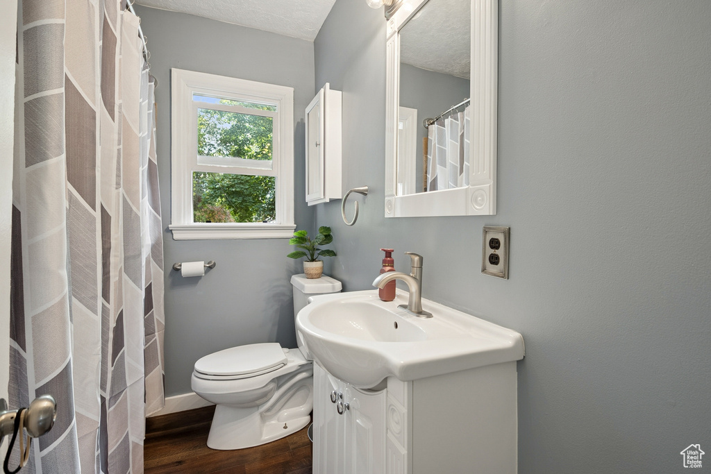 Photo 11 for MLS #2118769 at 1371 E Cahoon St