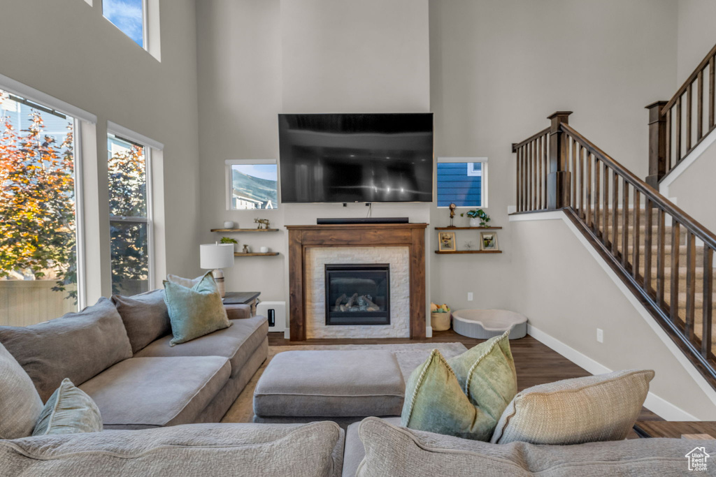 Photo 7 for MLS #2118771 at 2278 W Granite Arch Way