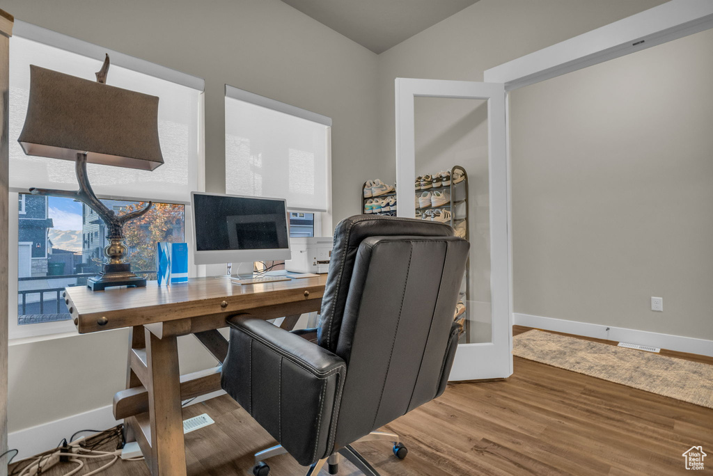 Photo 17 for MLS #2118771 at 2278 W Granite Arch Way