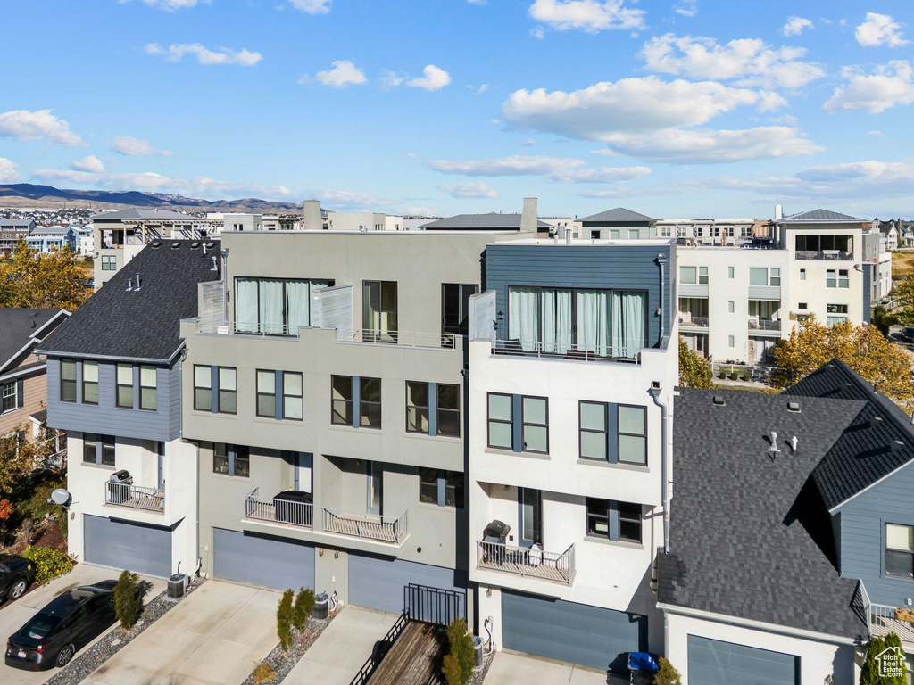 4563 W DAYBREAK RIM WAY South Jordan, UT 84009