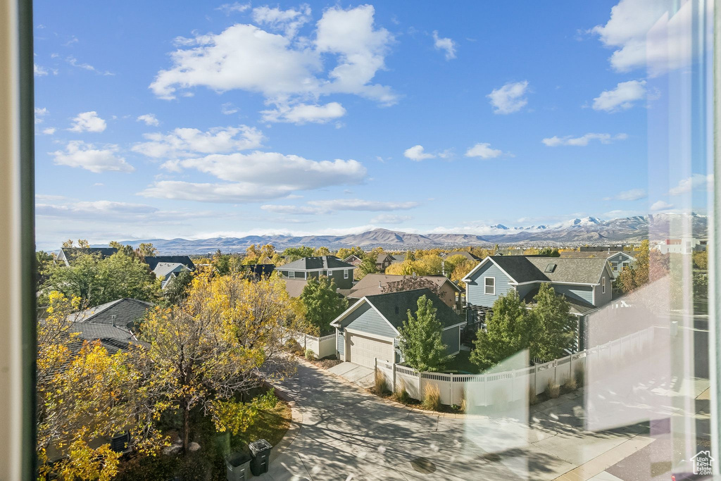 4563 W DAYBREAK RIM WAY South Jordan, UT 84009