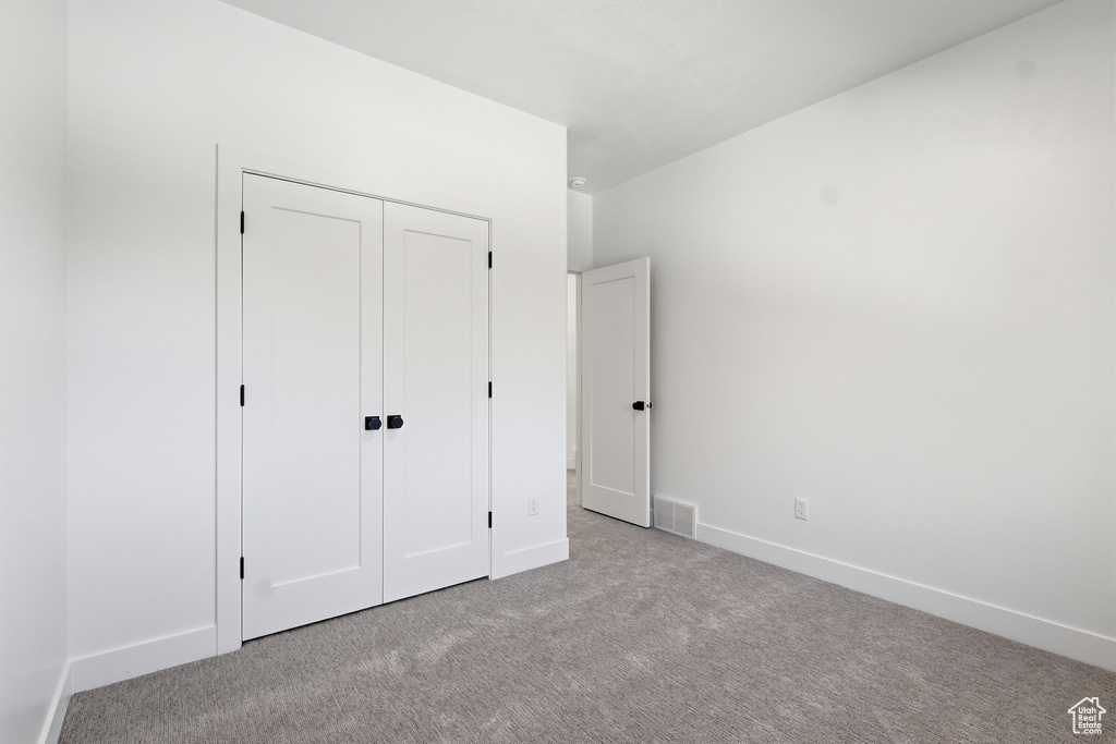 1170 E VITT DR Ogden, UT 84404