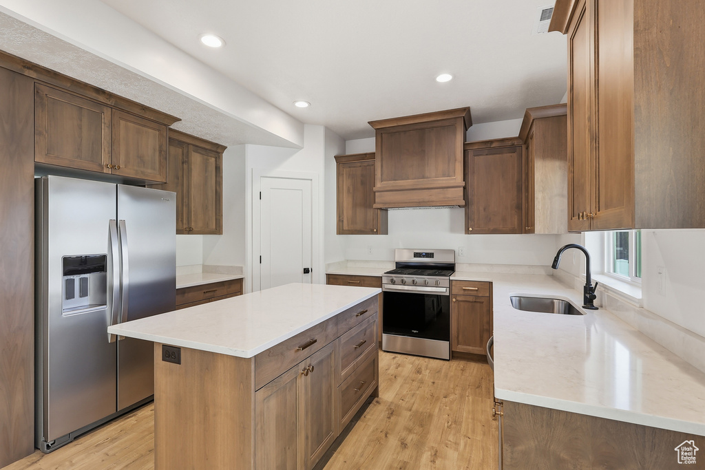 1170 E VITT DR Ogden, UT 84404